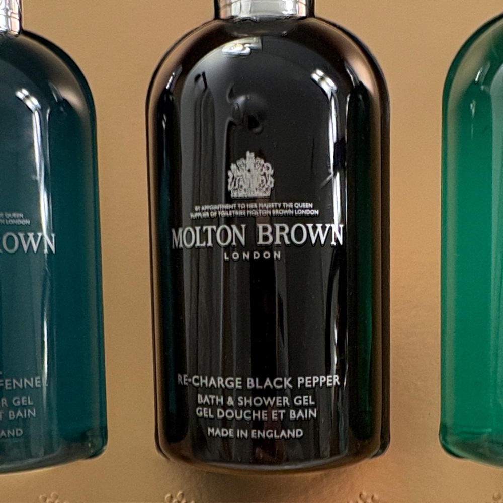 Molton Brown Trio Bath & Shower Gel Gift Set - Picture 4 of 5